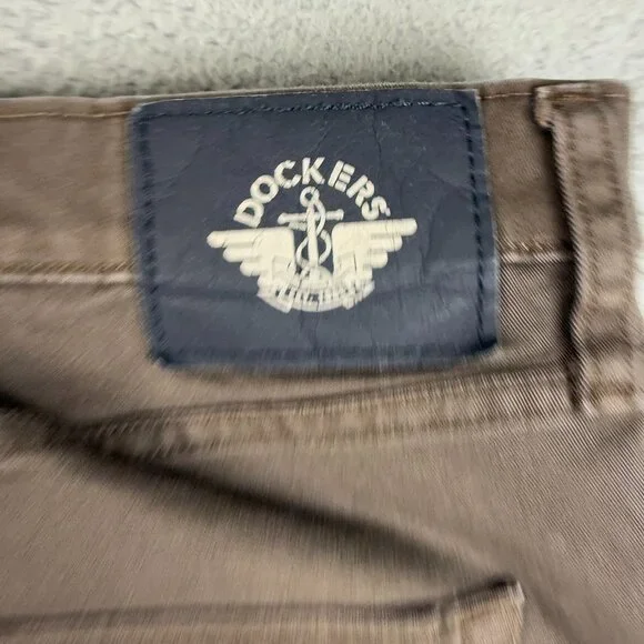 Dockers 33x32 Jean Cut All Seasons Tech Pants Comfort Waistband Straight Fit - Picture 8 of 9